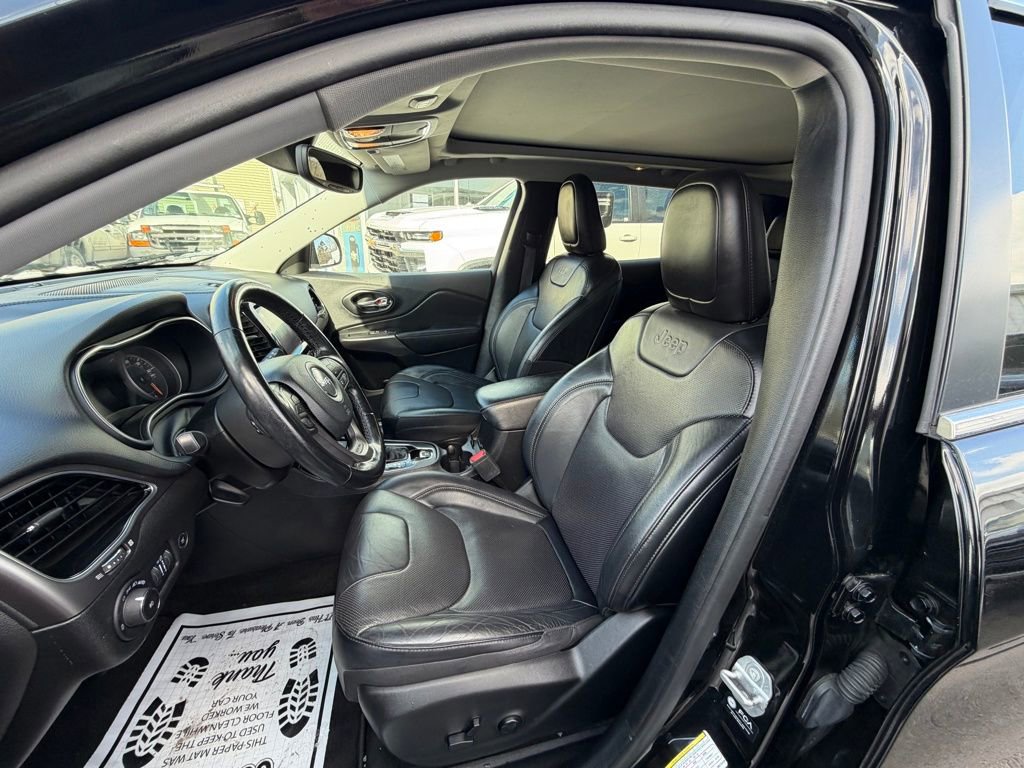 Used 2021 Jeep Cherokee Limited w/ Elite Package image 9