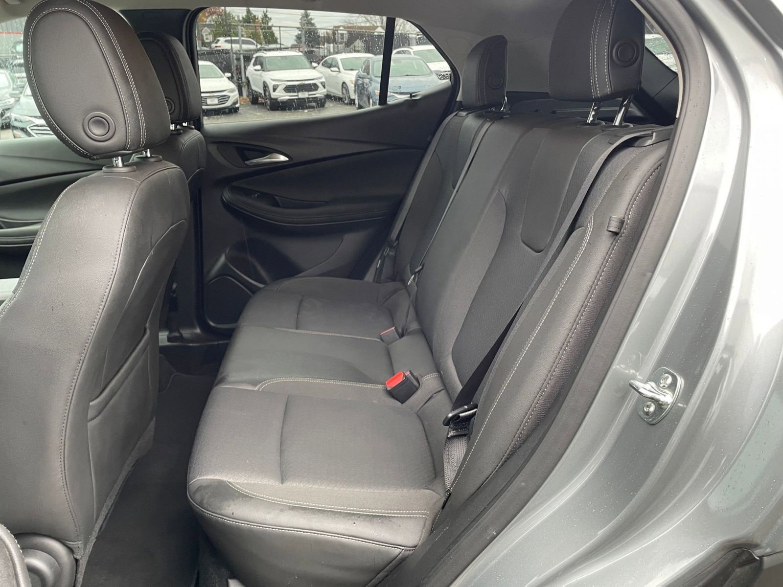 Used 2025 Buick Encore GX Preferred image 23