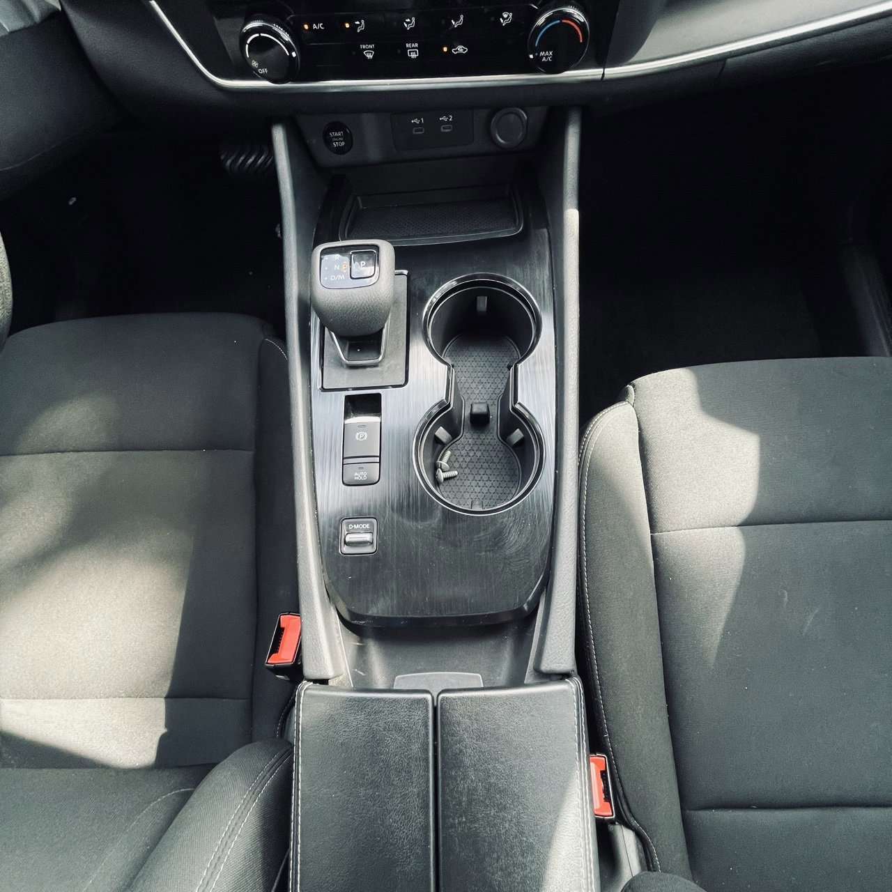 Used 2024 Nissan Rogue S image 18