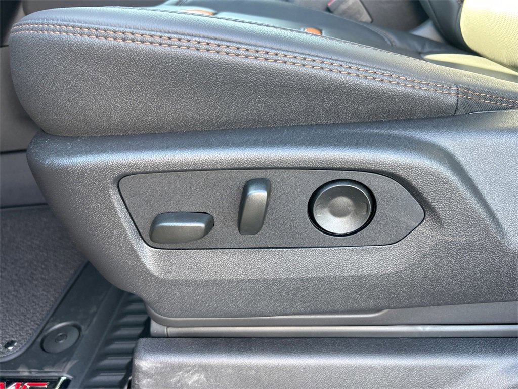 New 2026 GMC Sierra 2500 AT4 image 16