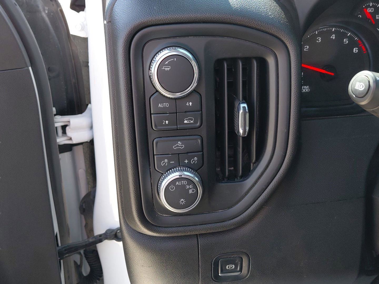 Used 2024 GMC Sierra 1500 Pro w/ Graphite Edition image 24