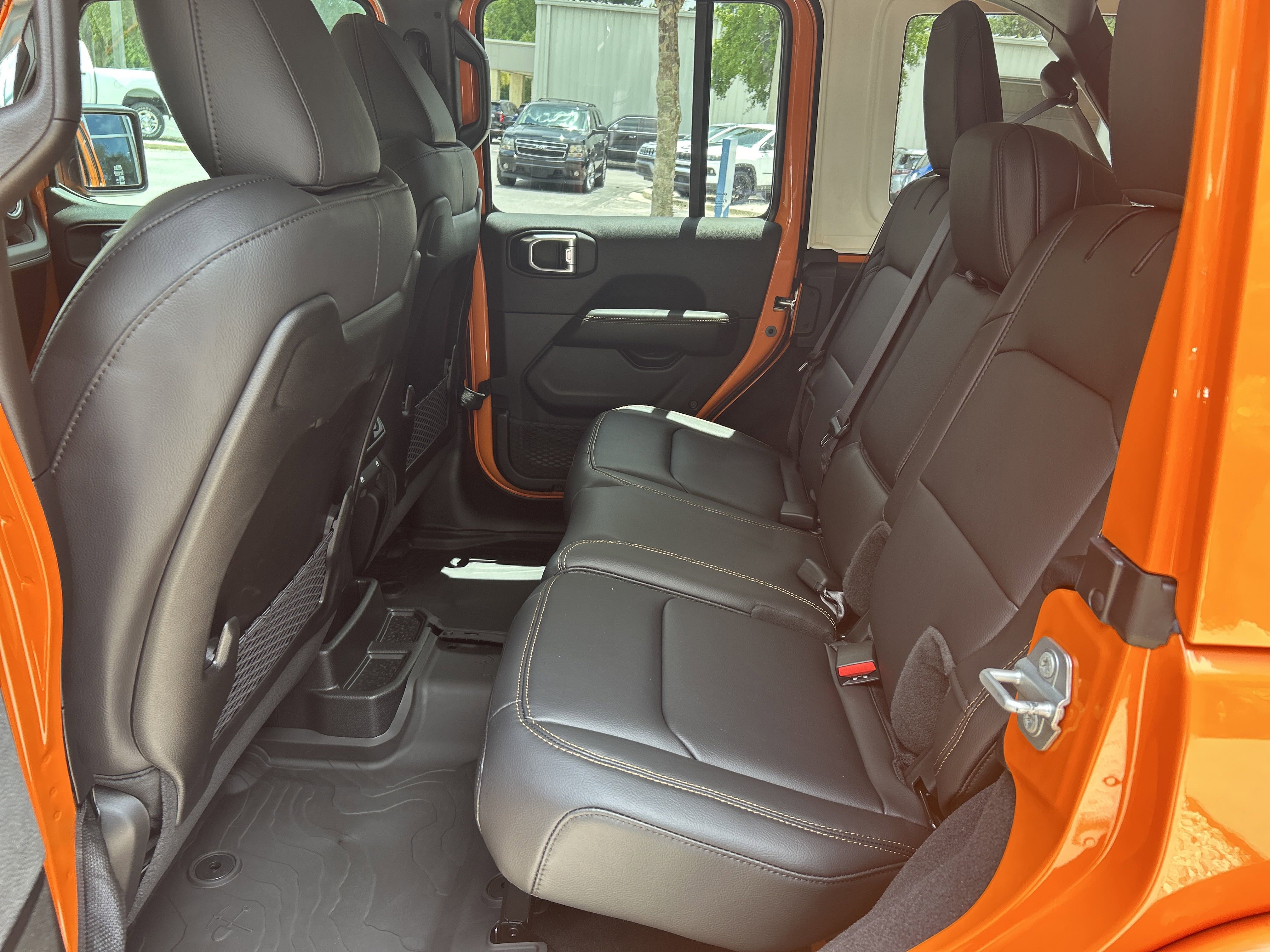 New 2025 Jeep Wrangler Sahara image 29