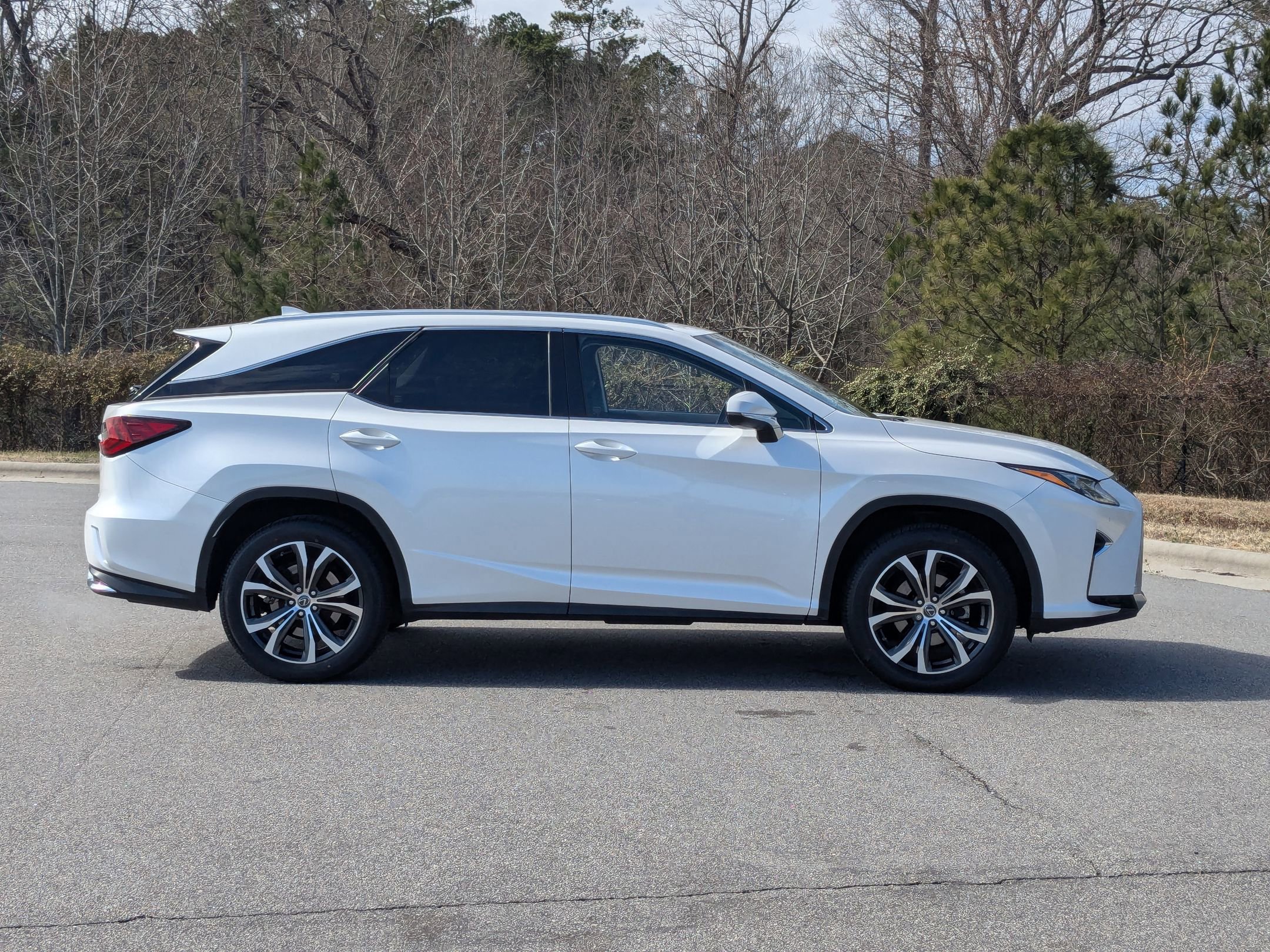 Used 2018 Lexus RX 350L FWD w/ Premium Package image 5