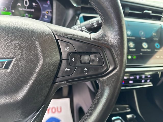 Used 2023 Chevrolet Bolt LT w/ Infotainment Package image 17