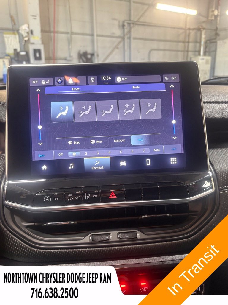 Used 2023 Jeep Compass Latitude w/ Convenience Group AWD/4WD image 10