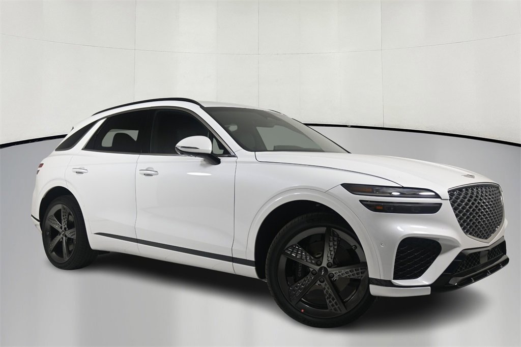 Used 2025 Genesis GV70 2.5T w/ Sport Prestige Package