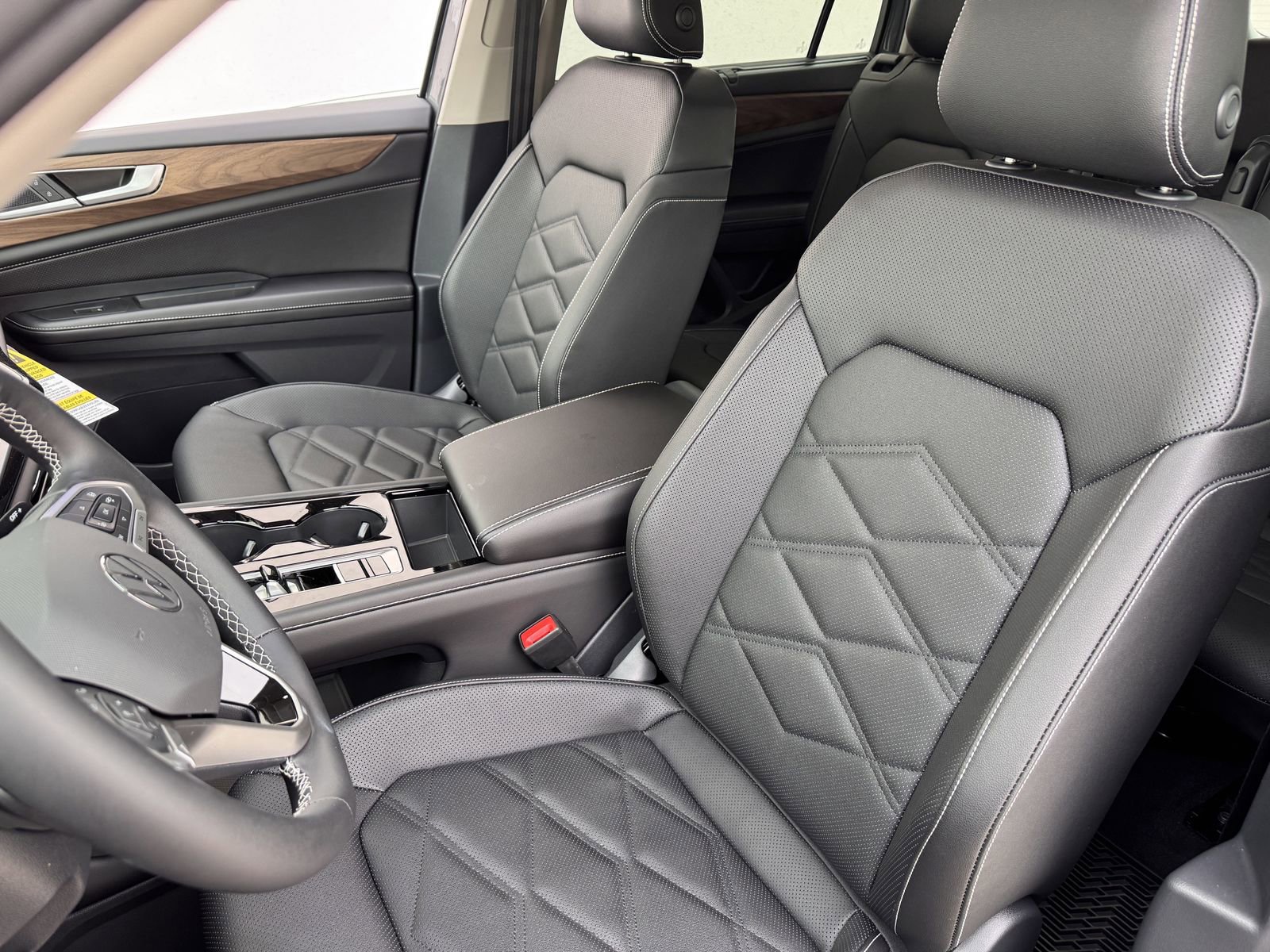 New 2026 Volkswagen Atlas SE image 24