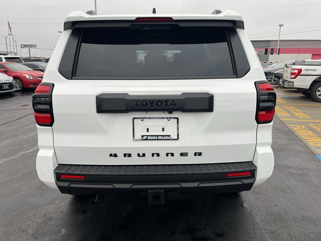 Used 2025 Toyota 4Runner TRD Off-Road Premium image 8