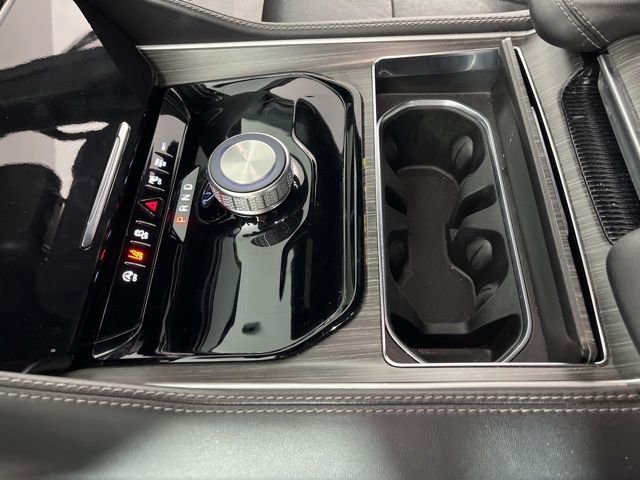 Used 2024 Jeep Wagoneer Series II w/ Flexible Seating Group image 29