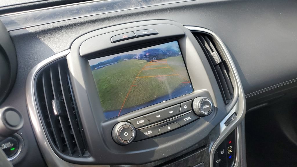 Used 2014 Buick LaCrosse Leather FWD image 15