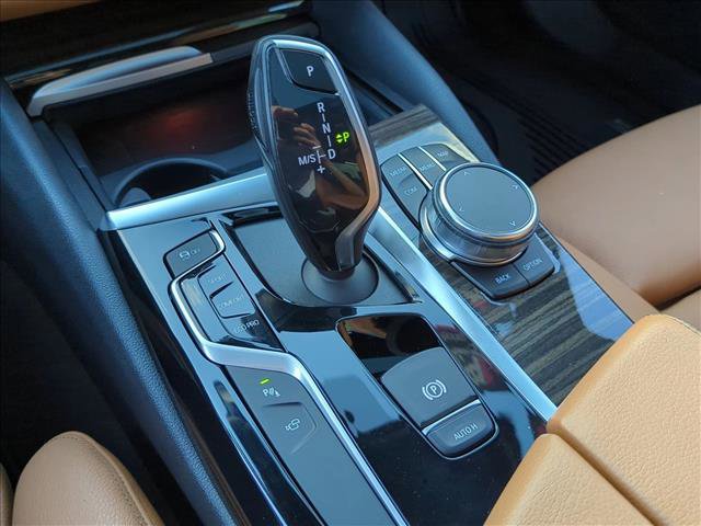 Used 2019 BMW 540i image 12