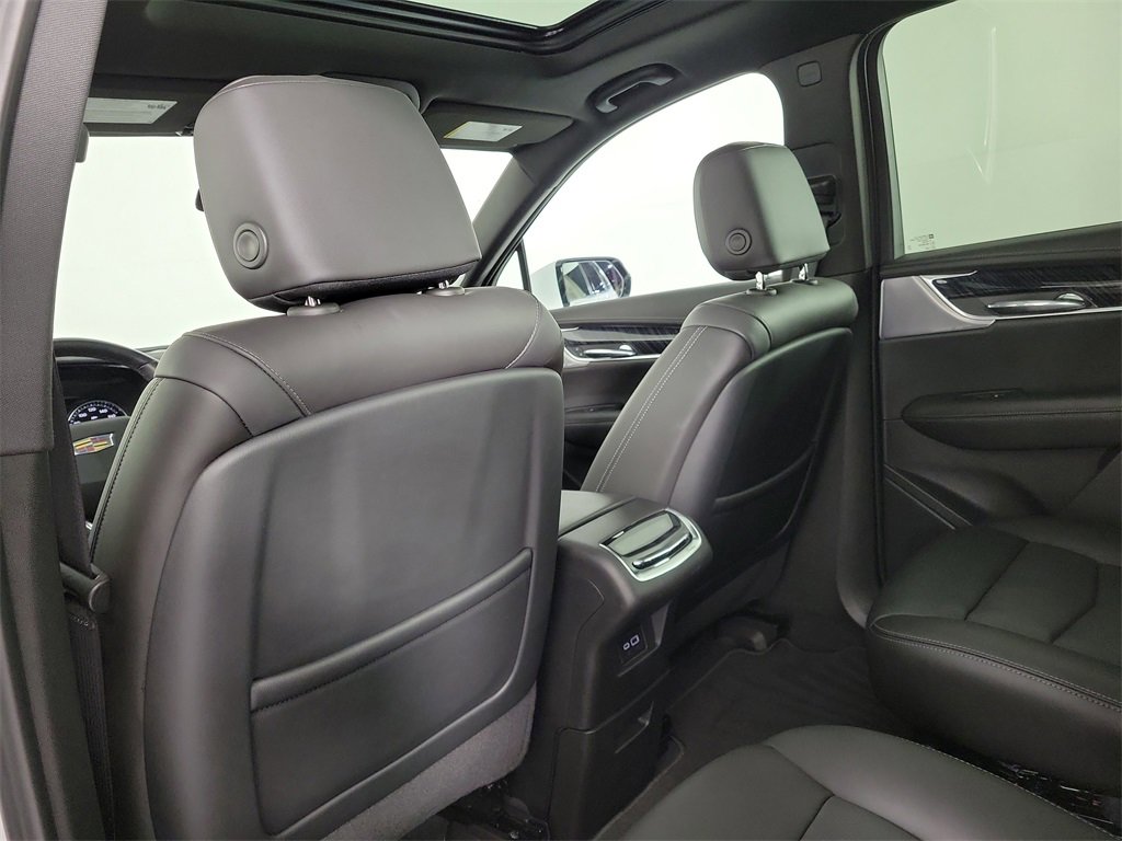 Certified 2023 Cadillac XT6 Premium Luxury image 13