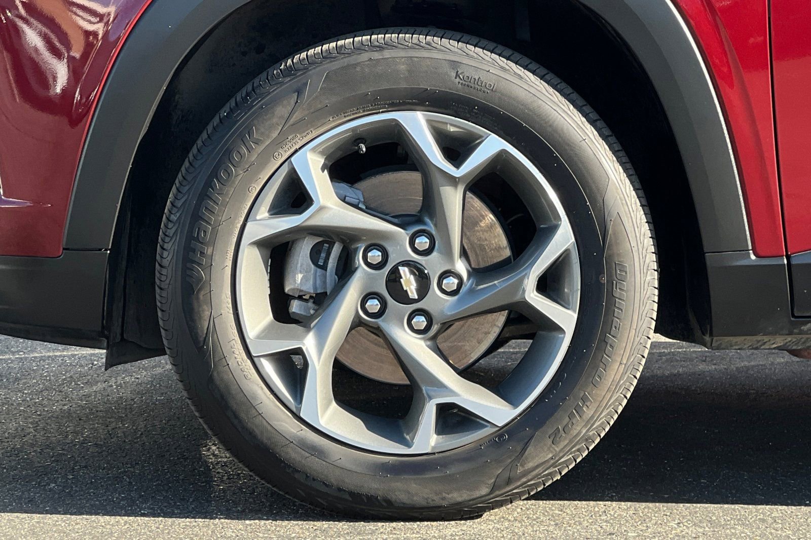 Used 2024 Chevrolet Trax LT w/ LT Convenience Package image 36