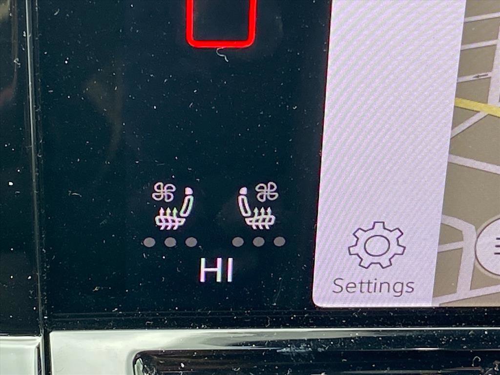 Certified 2023 Volkswagen GTI SE w/ SE Leather Package image 19