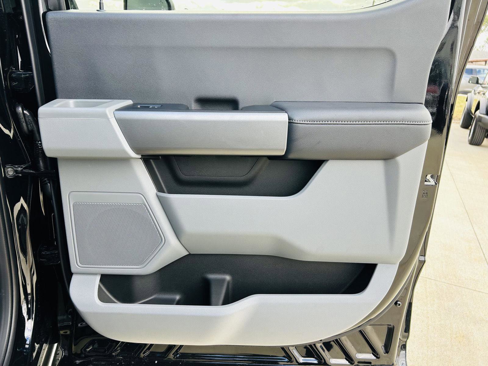 New 2026 Ford F250 XL w/ STX Appearance Package image 29