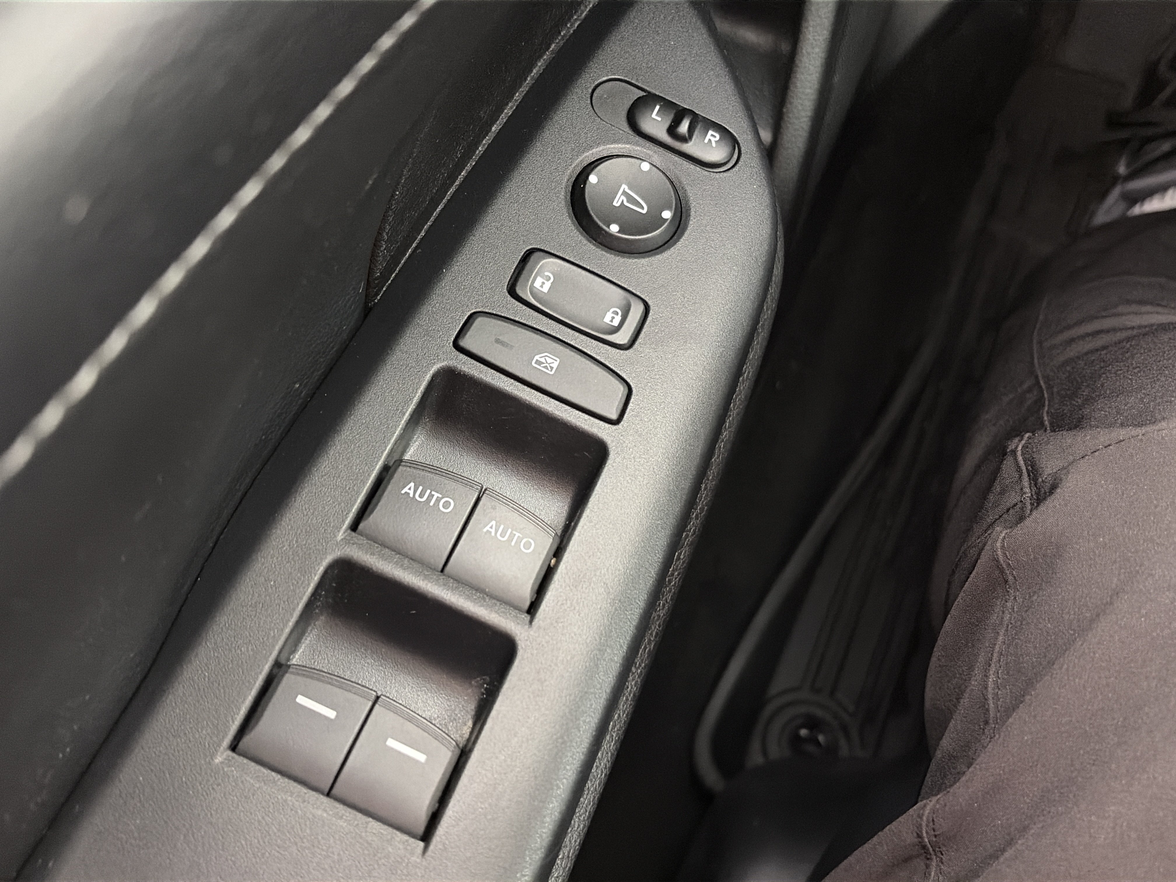Used 2019 Honda Civic Sport Touring image 32