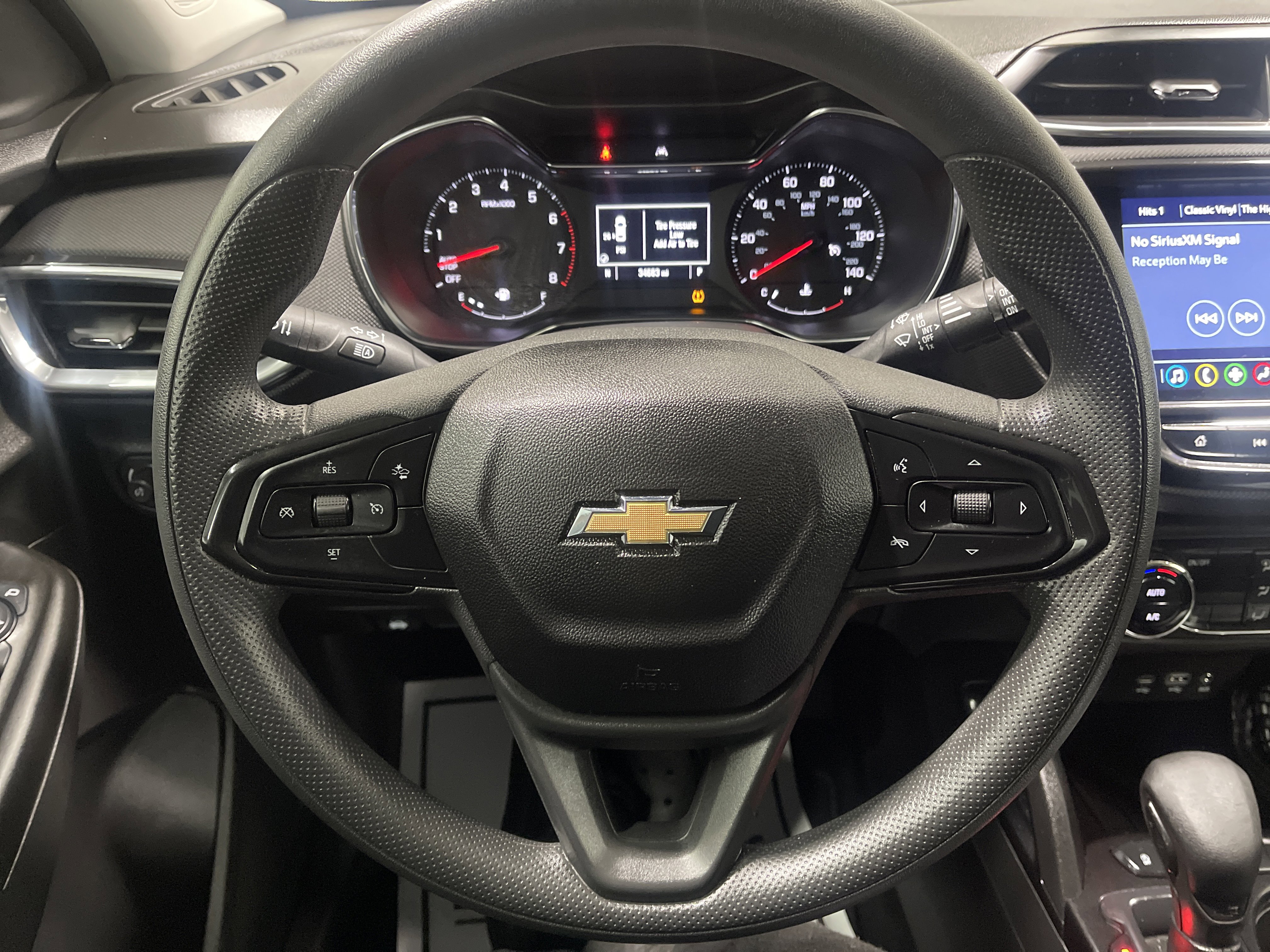 Used 2023 Chevrolet TrailBlazer LT w/ Convenience Package image 31