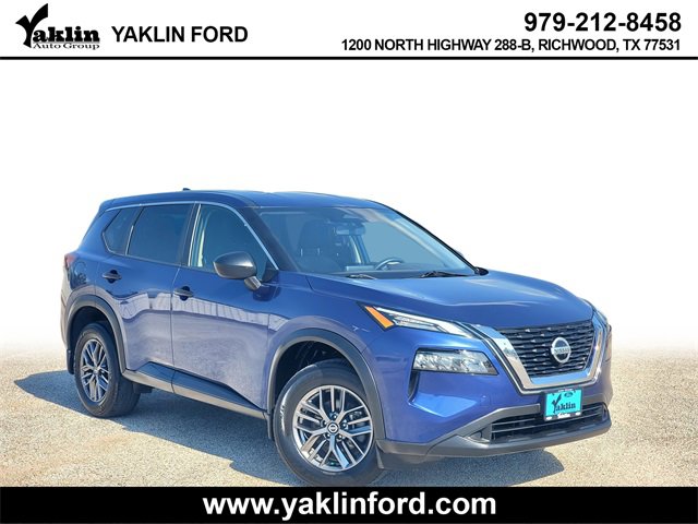 Used 2021 Nissan Rogue S image 1