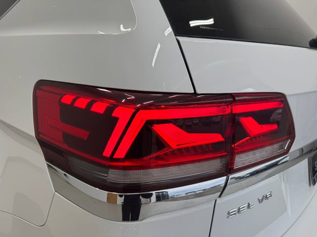 Used 2022 Volkswagen Atlas SEL Premium AWD/4WD image 33