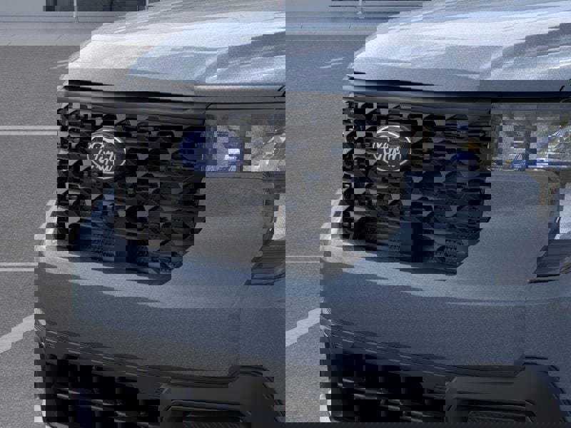 New 2025 Ford Maverick XLT w/ XLT Luxury Package image 18