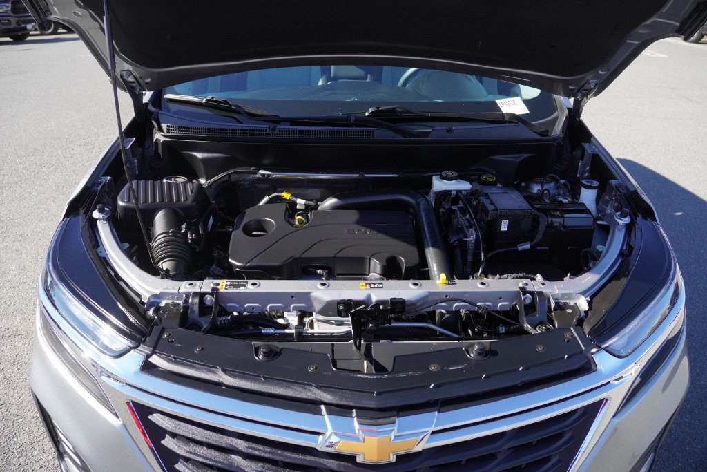 Used 2024 Chevrolet Equinox LS FWD image 41