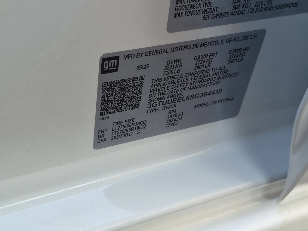 Used 2025 GMC Sierra 1500 AT4 AWD/4WD image 38