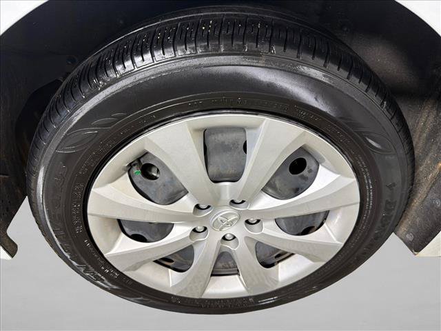 Used 2024 Toyota Corolla LE FWD image 17
