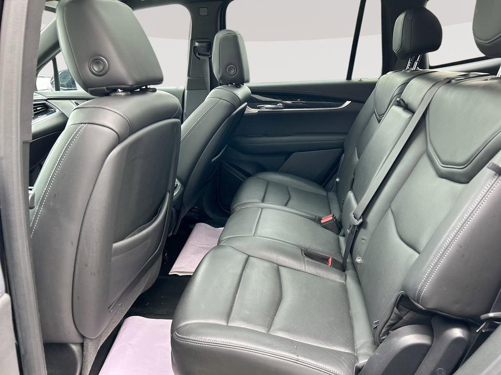 Used 2020 Cadillac XT6 Premium Luxury AWD/4WD image 29
