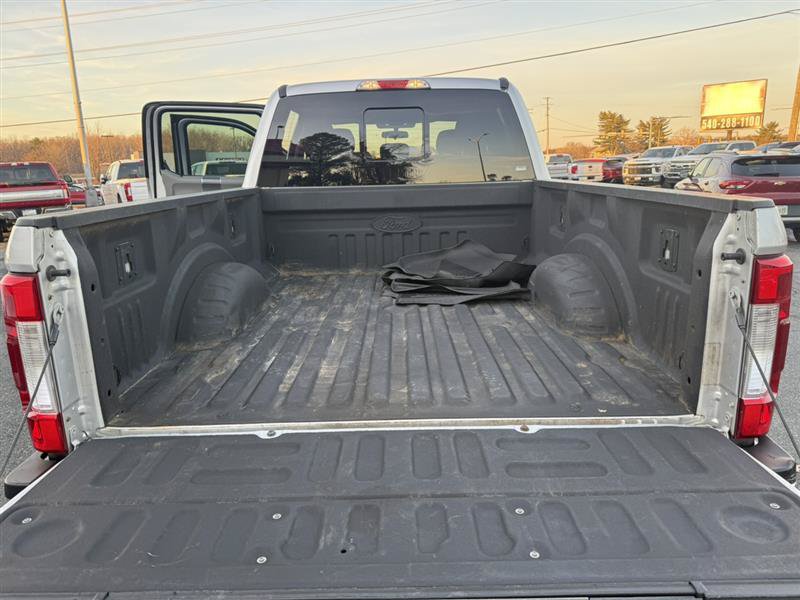Used 2019 Ford F250 XLT w/ XLT Premium Package AWD/4WD image 18