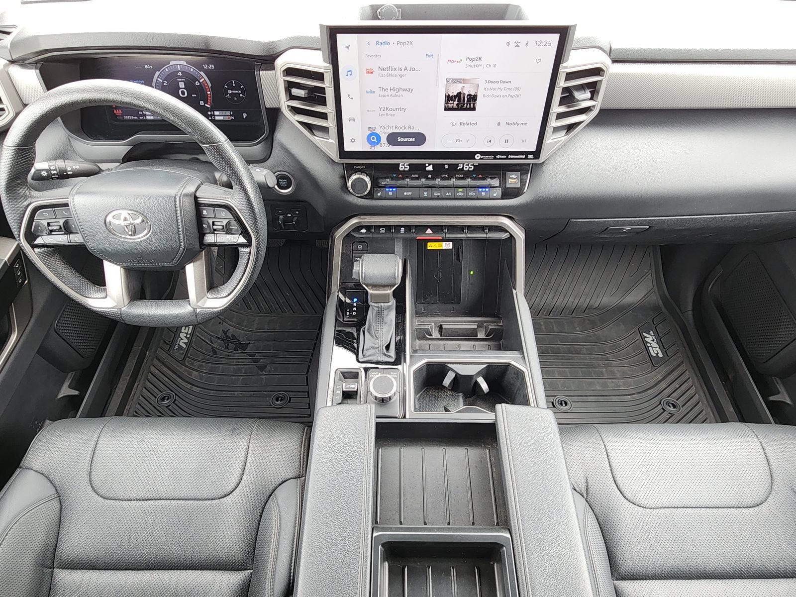 Used 2024 Toyota Tundra Limited AWD/4WD image 30