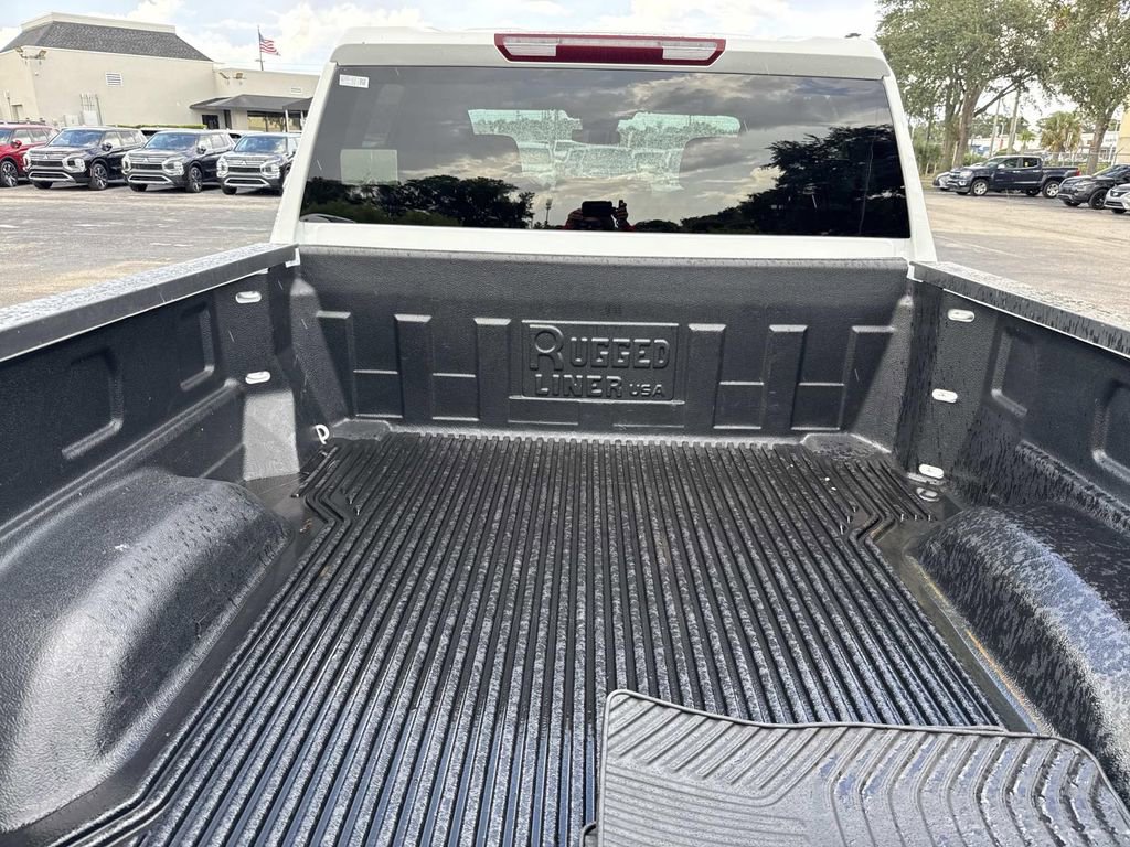 Used 2024 Chevrolet Silverado 2500 LT image 6