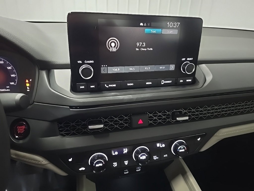 Used 2023 Honda Accord EX image 25