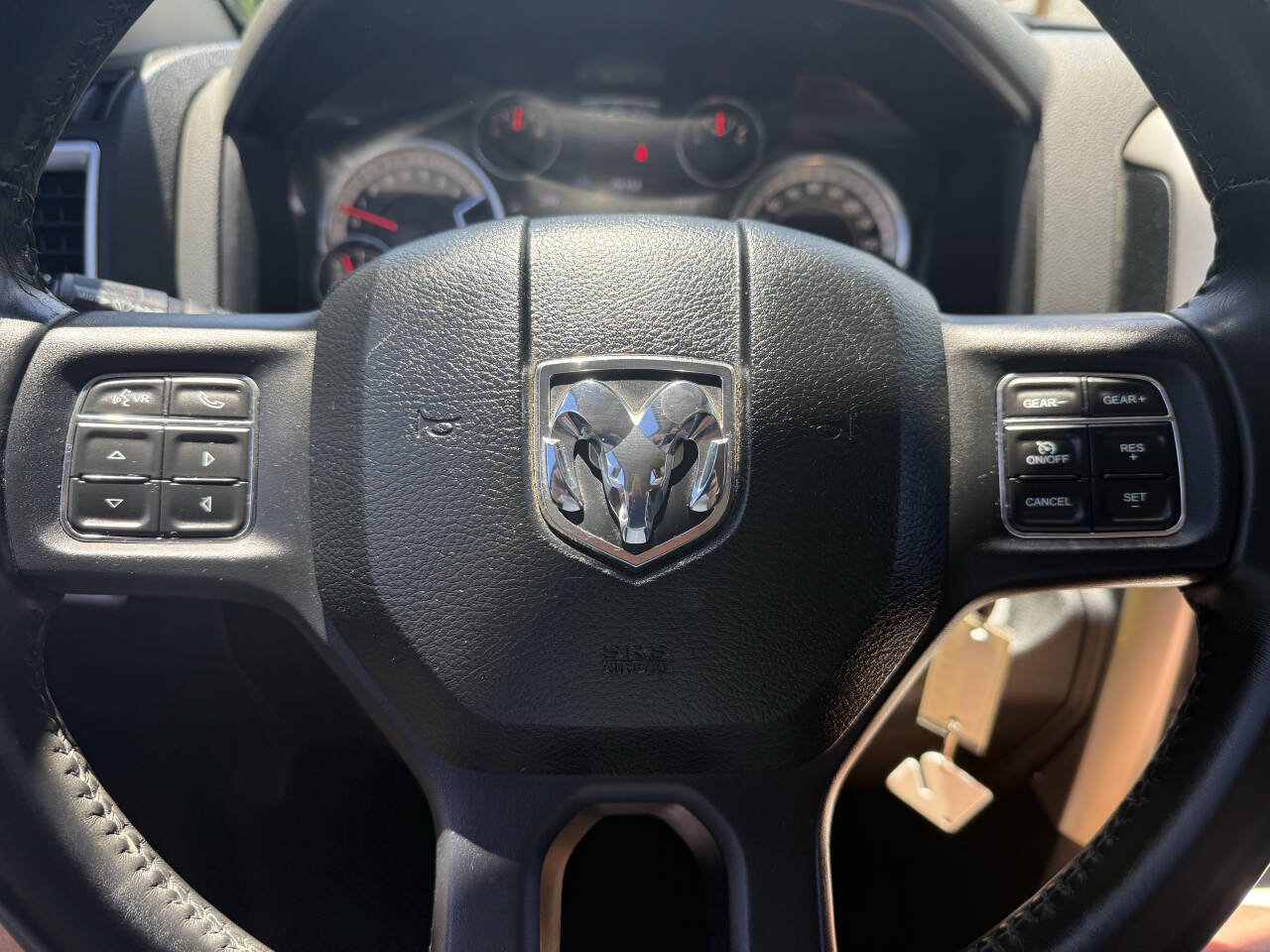 Used 2017 RAM 1500 Lone Star AWD/4WD image 11
