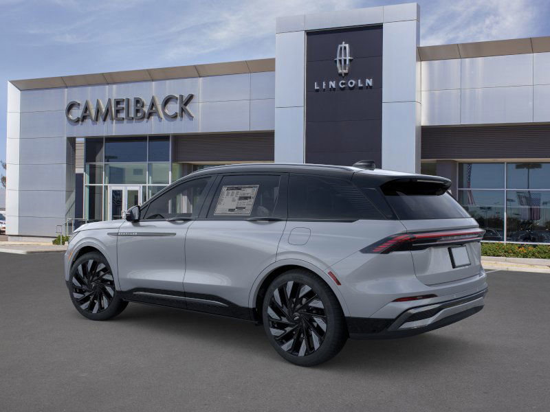 New 2026 Lincoln Nautilus Reserve image 4