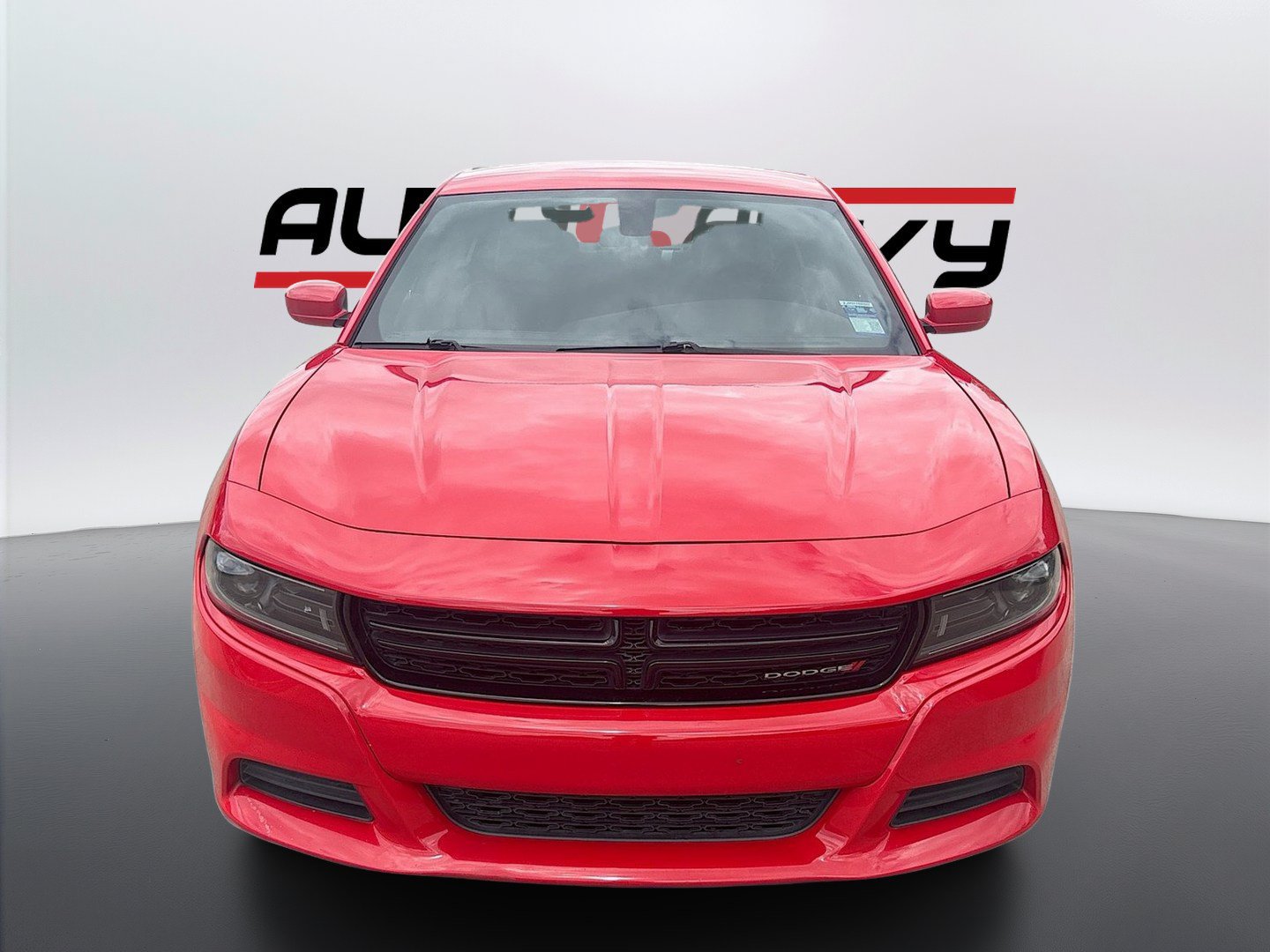 Used 2022 Dodge Charger SXT RWD image 2