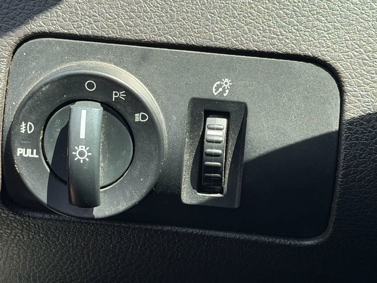 Used 2007 Ford Mustang GT RWD image 13
