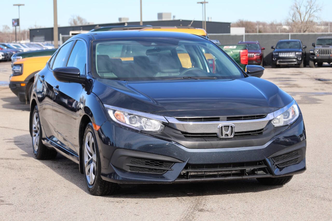 Used 2017 Honda Civic LX image 4