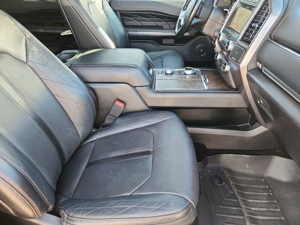 Used 2019 Ford Expedition Max Platinum AWD/4WD image 15