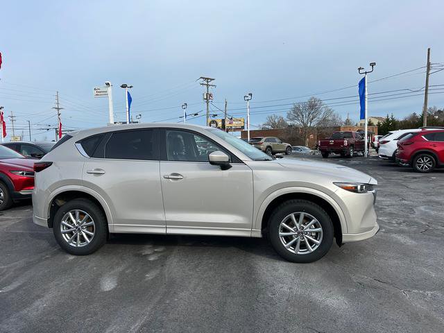 Used 2024 MAZDA CX-5 AWD 2.5 S w/ Select Package image 2