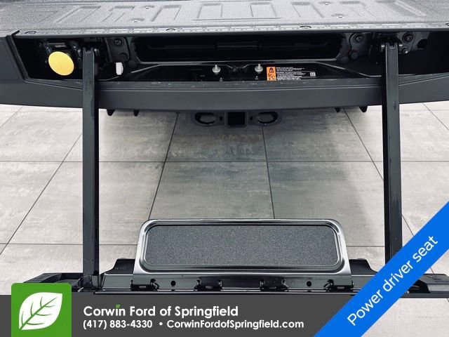 New 2026 Ford F350 Lariat w/ Black Appearance Package image 23