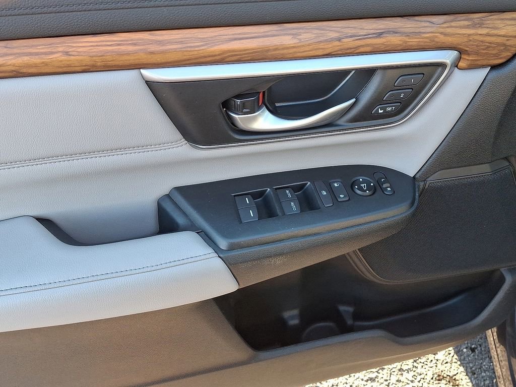 Used 2017 Honda CR-V EX-L image 12