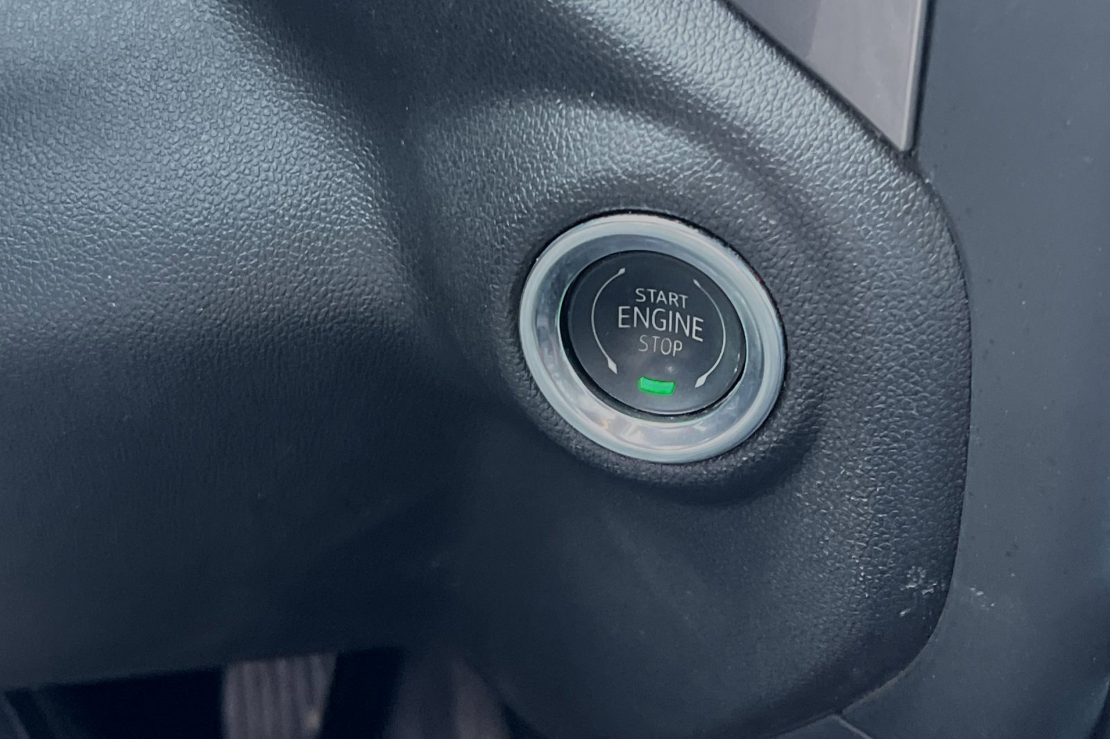 Used 2024 Chevrolet Silverado 2500 Custom w/ Custom Value Package image 21