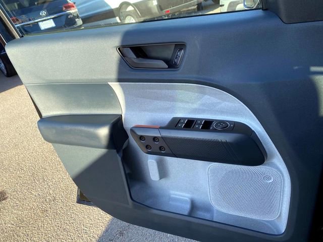 Used 2022 Ford Maverick XLT w/ XLT Luxury Package image 22