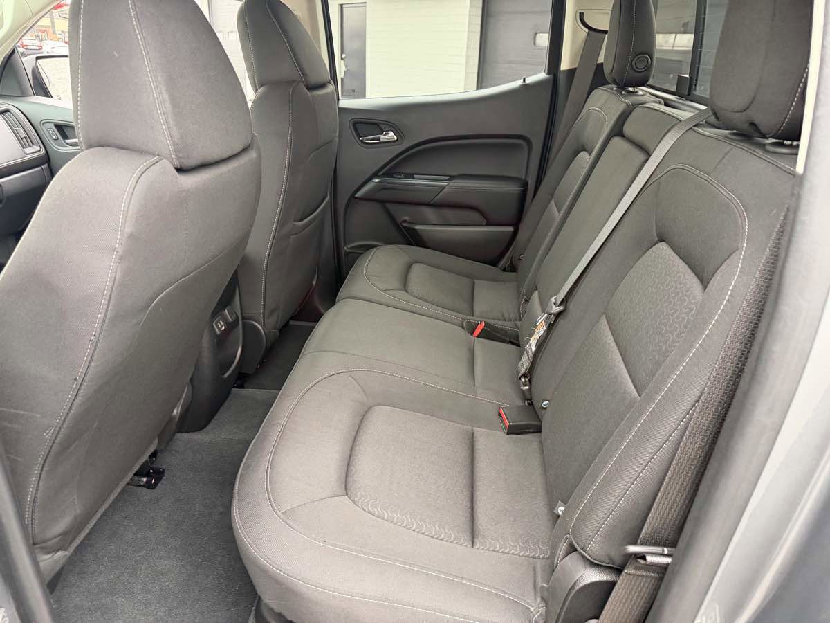 Used 2019 GMC Canyon SLE w/ Elevation Edition image 14