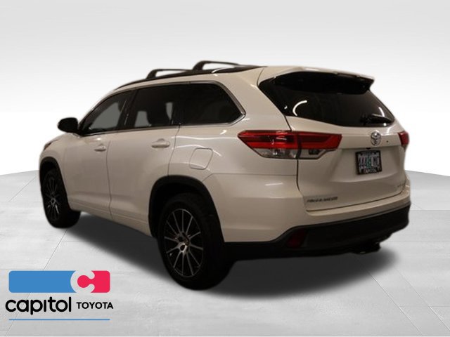 Certified 2018 Toyota Highlander SE AWD/4WD image 4