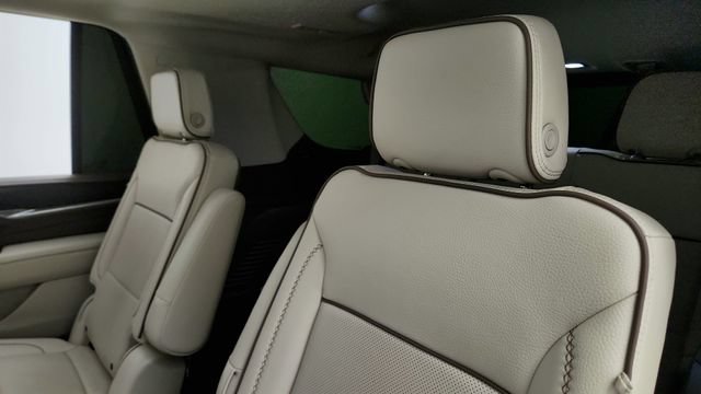 Used 2024 GMC Yukon Denali AWD/4WD image 49