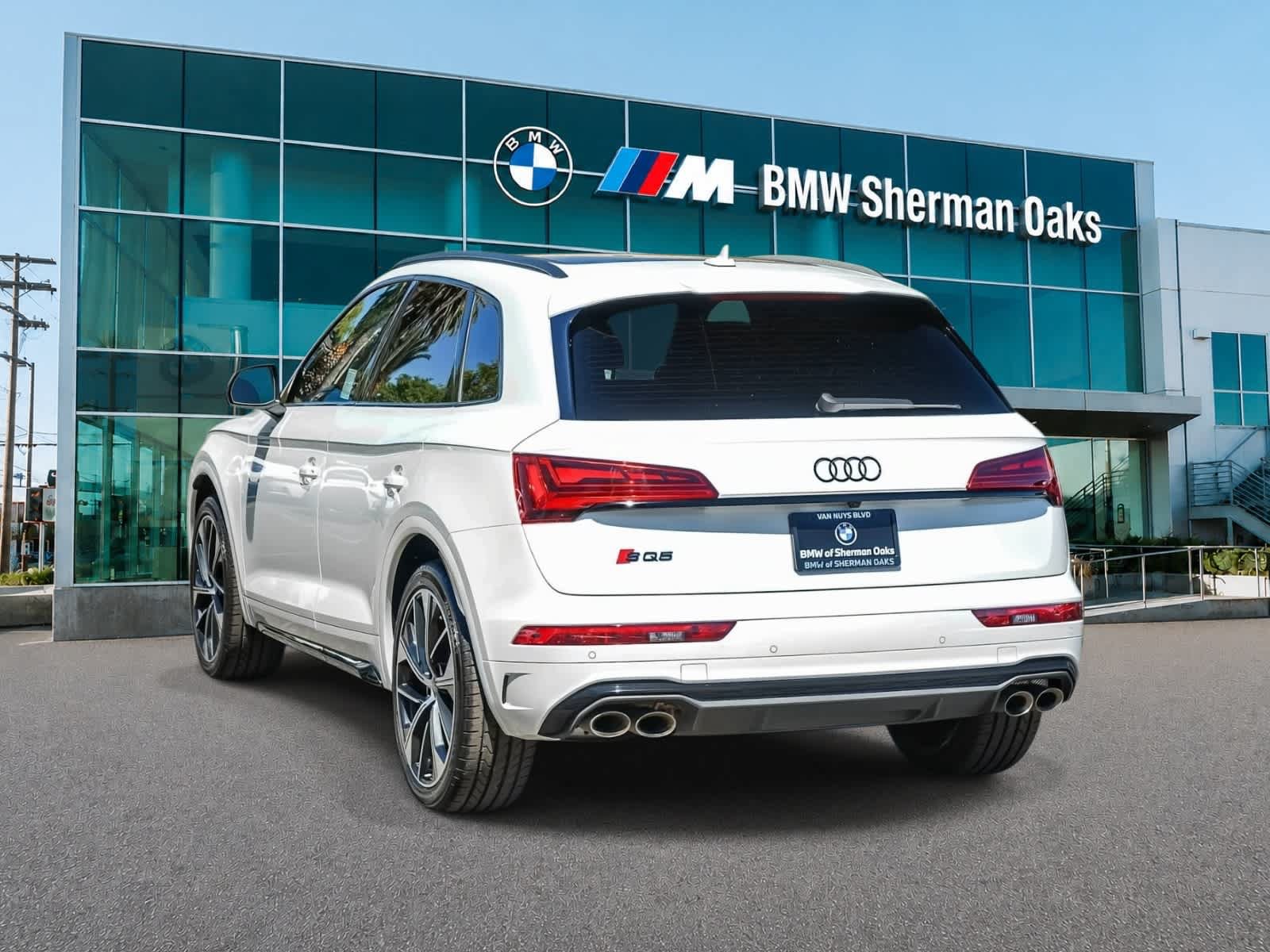 Used 2024 Audi SQ5 Premium Plus AWD/4WD image 6