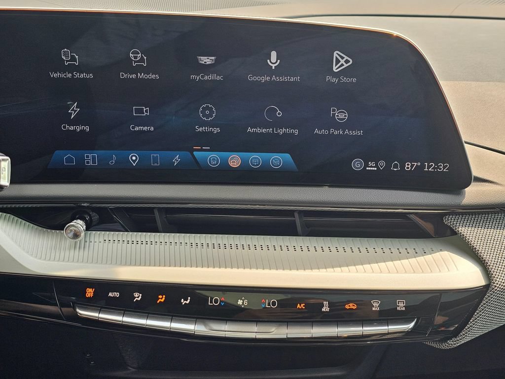 New 2026 Cadillac Optiq Sport 1 AWD/4WD image 28