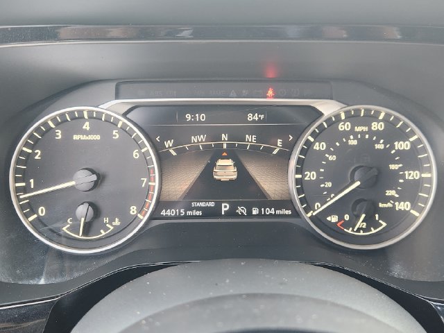 Used 2023 Nissan Pathfinder SL FWD image 16