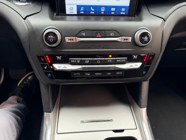 Used 2020 Ford Explorer ST w/ ST Street Pack image 15